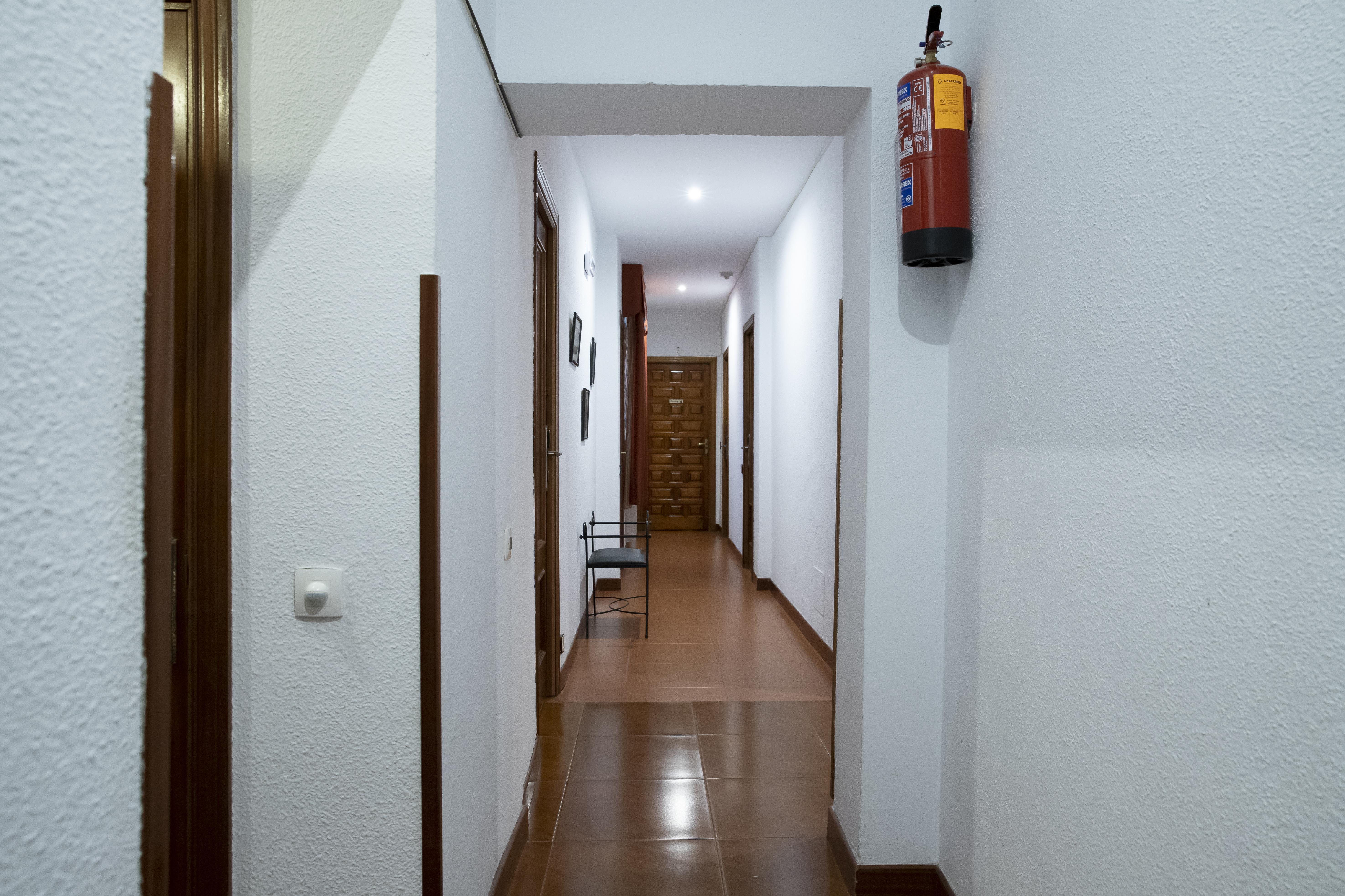 Hostal Tokio Madrid Bagian luar foto