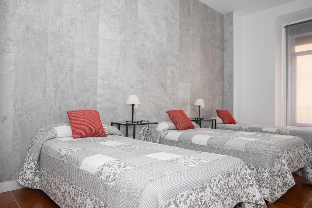 Hostal Tokio Madrid Bagian luar foto