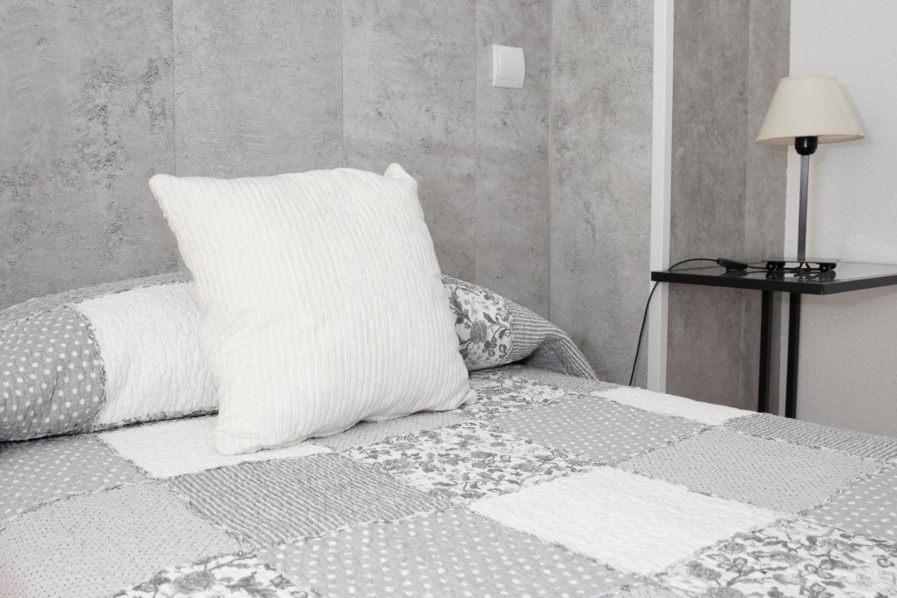 Hostal Tokio Madrid Bagian luar foto