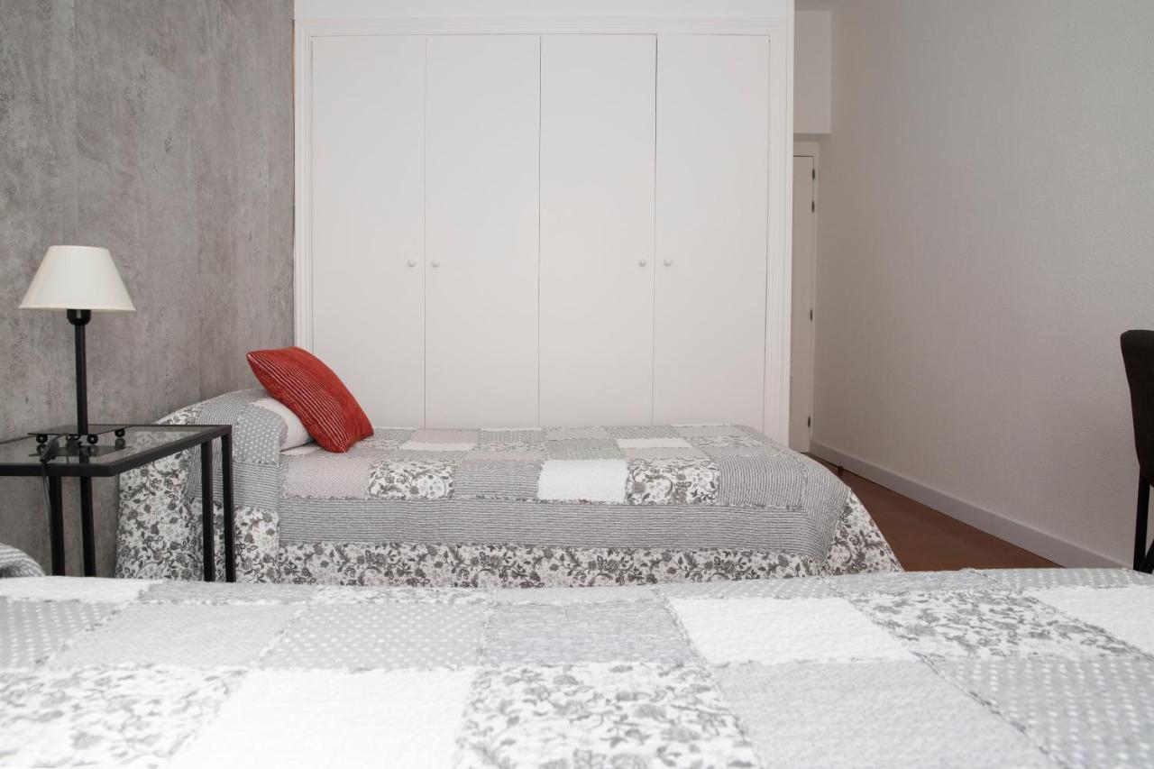 Hostal Tokio Madrid Bagian luar foto