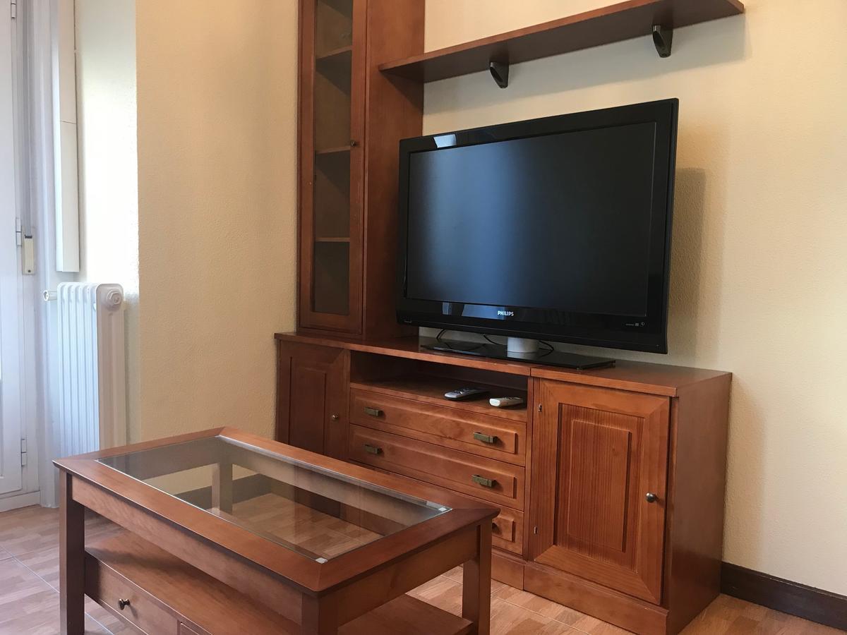 Hostal Tokio Madrid Bagian luar foto